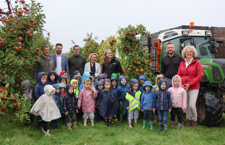 Elke week fruit op school voor alle scholen in Nieuwerkerken dankzij het initiatief Fruit the Future.